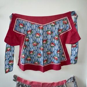 Vintage 1940s Apron Heirloom Half Skirt Cotton Ric-Rac  Awesome!!!